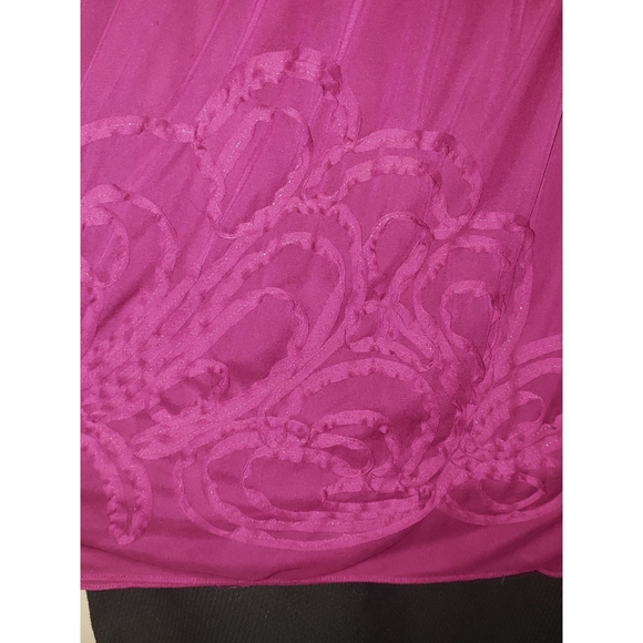 Magenta formal dress - Picture 3 of 4